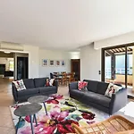 Graphique Welkeys Apartment *